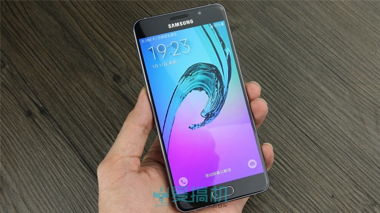 颜值爆发，三星新Galaxy A5/A7/A9三子图赏